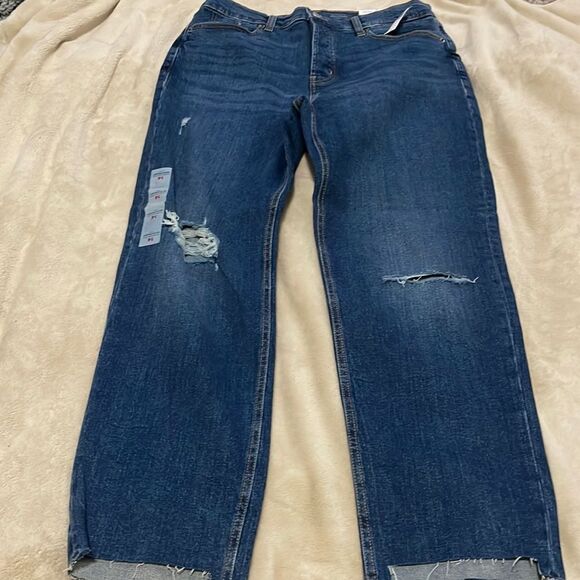 NWT- Old Navy- 14 & 26+. Sky-Hi Straight - Picture 3 of 11
